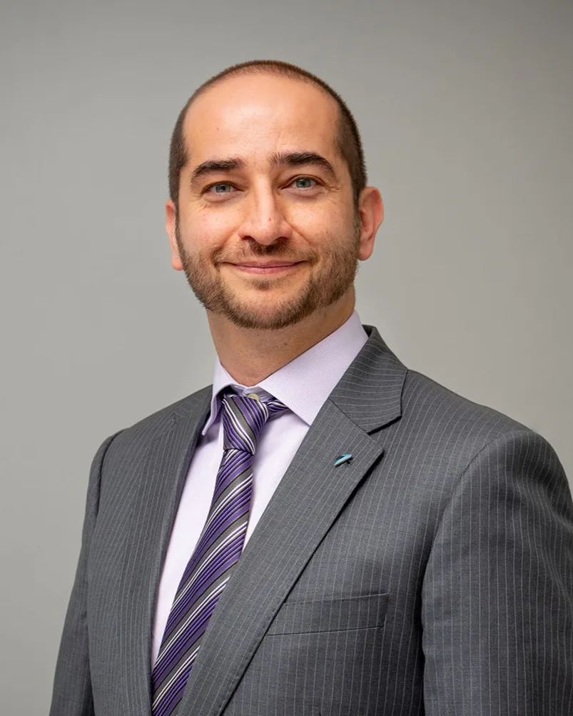 Retrato oficial de Ignacio Bravo González para Daikin — fotografía profesional